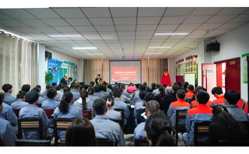 乘風破浪啟新程，誓言鏗鏘擔使命 &mdash;&mdash; 銀川伊百盛管理層履職宣誓暨目標責任簽訂儀式圓滿舉行